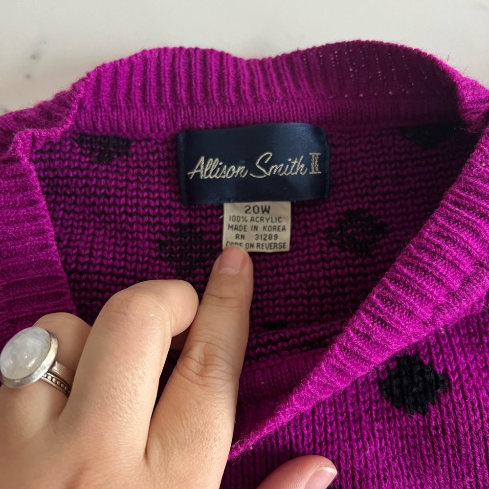 Vintage fuchsia polka dot knit sweater